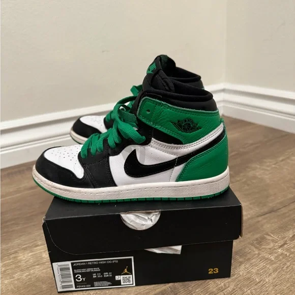 Nike Shoes Nike Kids Jordan Retro High Og Black Green White